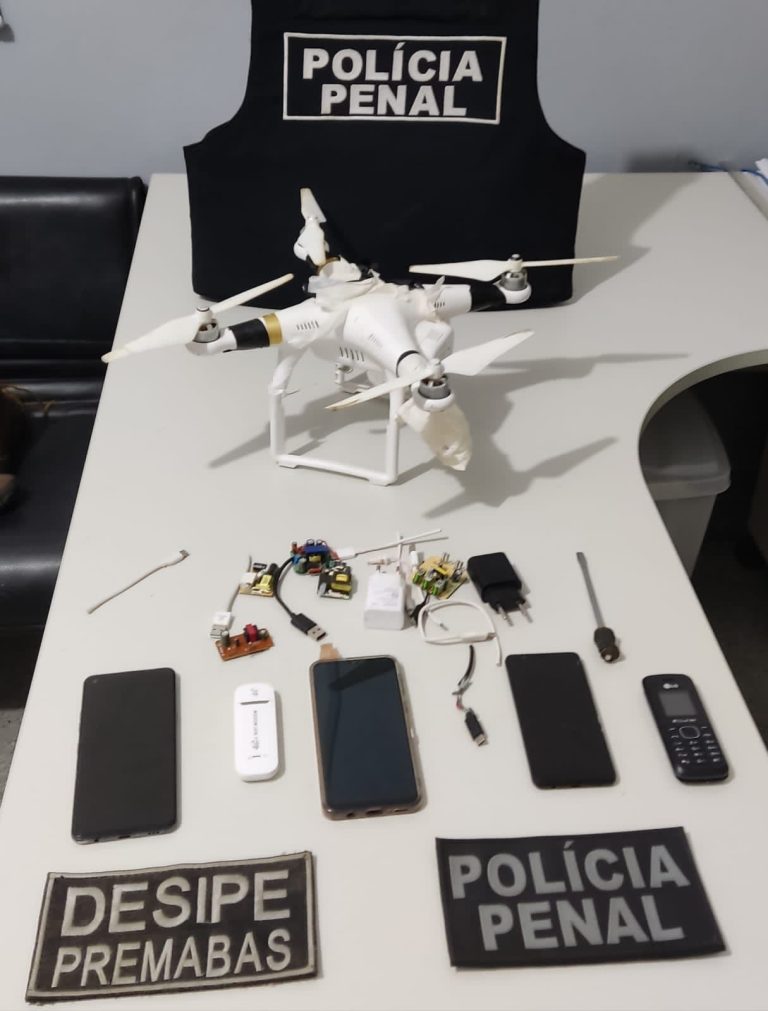 Homens são presos por uso de drone para jogar celulares no presídio de Tobias Barreto