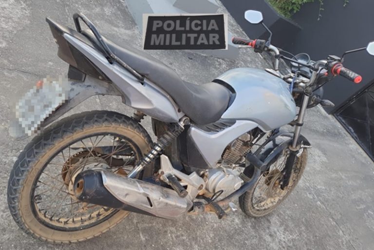 PM recupera veículo com restrição em Boquim