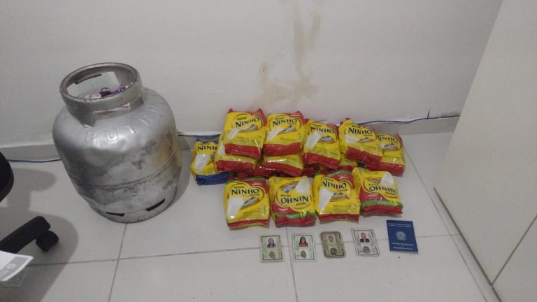 Casal é preso tentando abrir conta bancária usando documentos falsos