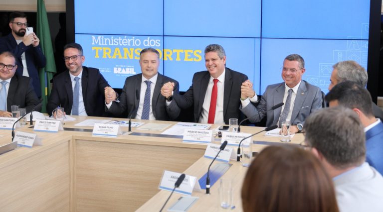 Ministros reafirmam compromisso com recuperação de rodovias de SE