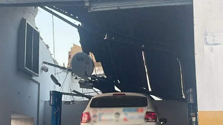 Oito pessoas ficam feridas após teto de oficina desabar em Aracaju