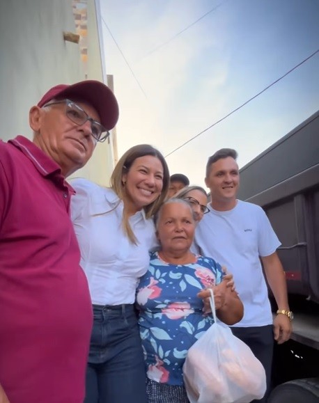 Prefeita Hilda anuncia pavimentações no bairro Alto da Boa Vista