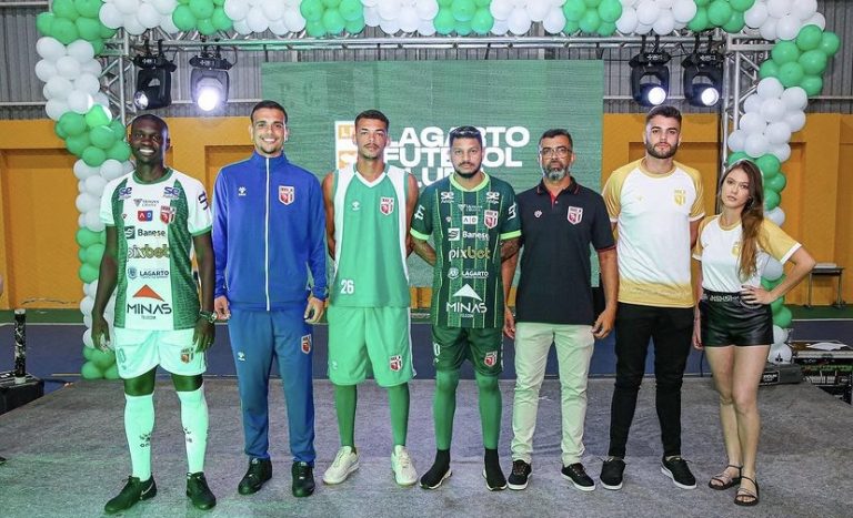 Lagarto FC apresenta elenco e uniformes para temporada de 2024