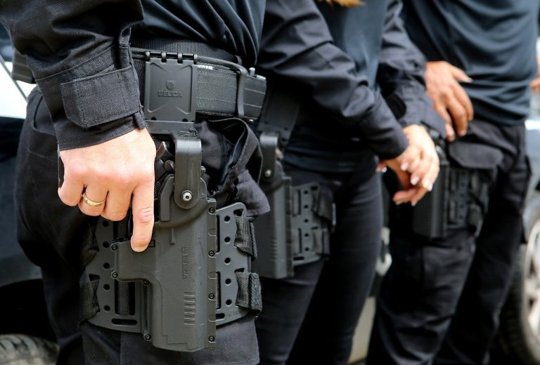 Investigados por extorsão, pai e filho morrem em confronto com a polícia