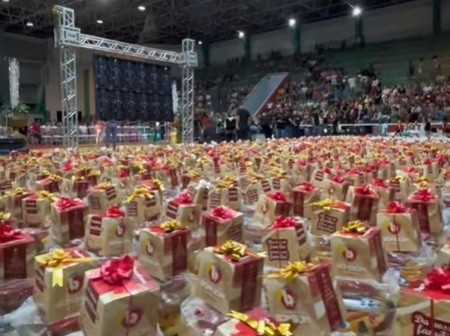 Prefeitura de Lagarto realiza projeto de Natal e distribui 1.500 cestas básicas