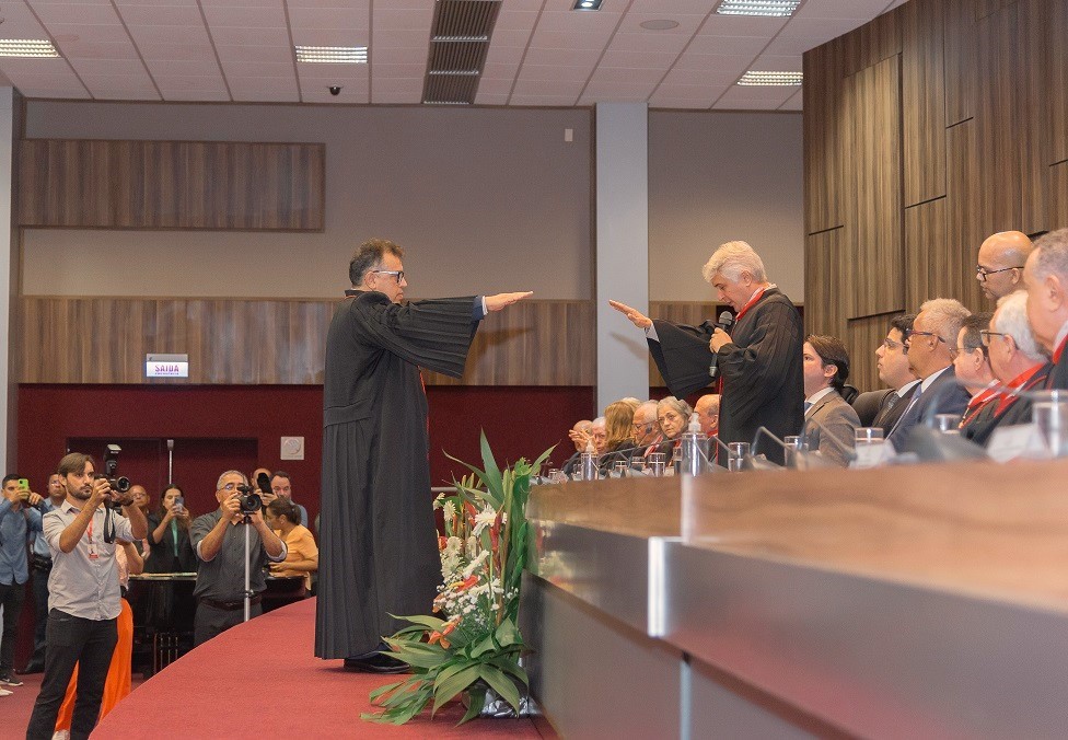 02-Posse-Deijaniro-Jonas-Filho