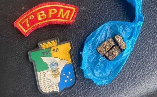 Flagrados com drogas, tio e sobrinho vão parar na delegacia de Lagarto