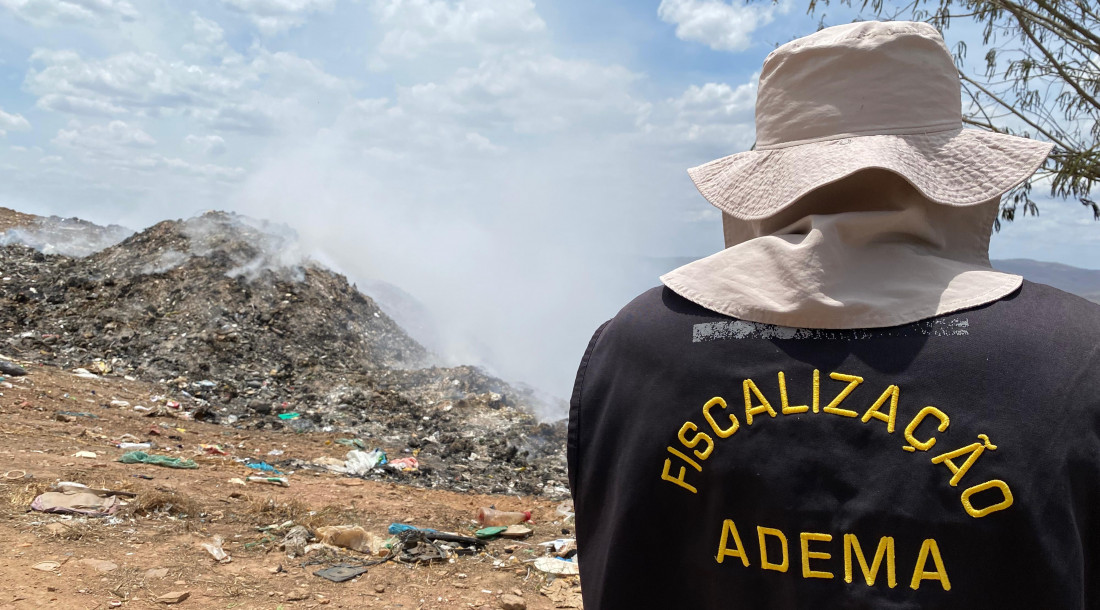 Adema fiscaliza incêndios em lixões de Lagarto e Porto da Folha / Fotos: Ascom Adema