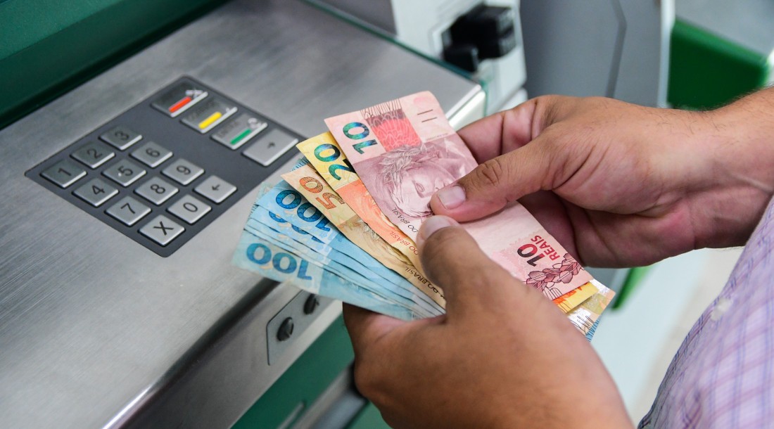 slide_93eebc4727cbd49cbfebba25416d20ab