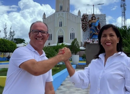 Simone lança Galego da Samba como seu pré-candidato a prefeito de Riachão