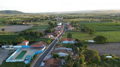 Prefeitura entrega pavimentação asfáltica no Povoado Rio Fundo