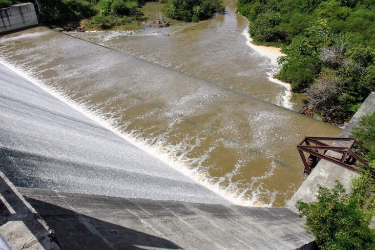 Barragens dos perímetros públicos irrigados de Sergipe estão cheias