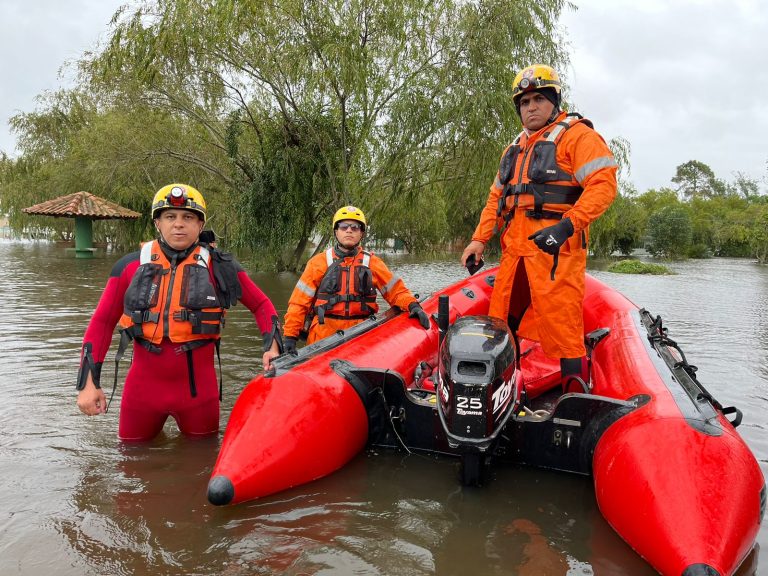 Corpo de Bombeiros de Sergipe atua em missão de resgate em Rio Grande (RS)