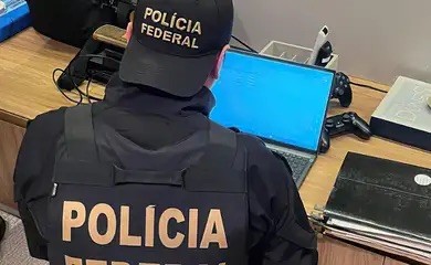 PF prende homem que importava peças de armas ilegalmente dos EUA