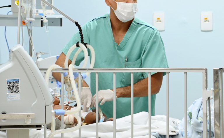 Quase 40 crianças aguardam por leitos de UTI em Sergipe