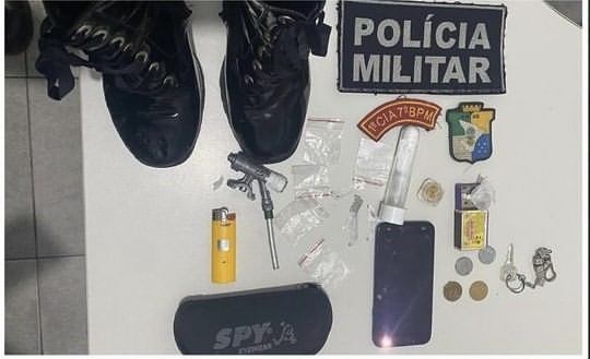 Polícia prende suspeito de tráfico de drogas no Ademar de Carvalho