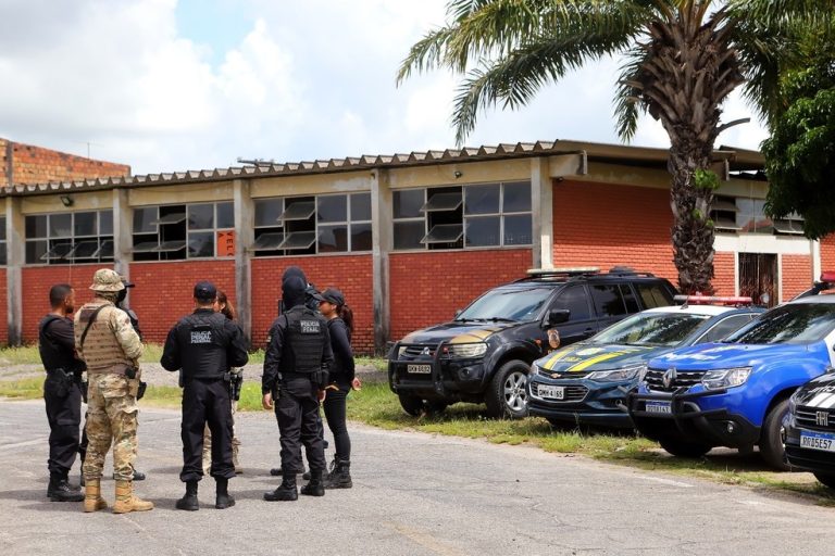 Foragido há 13 anos, suspeito de matar a própria companheira é preso