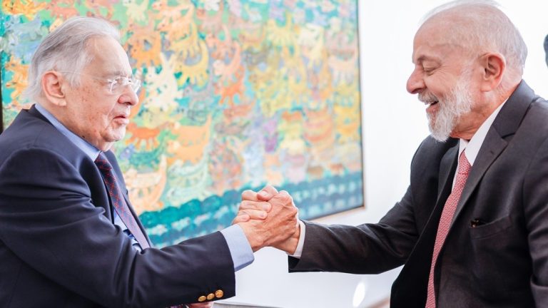 FHC se reúne com Lula e economistas que participaram do Plano Real