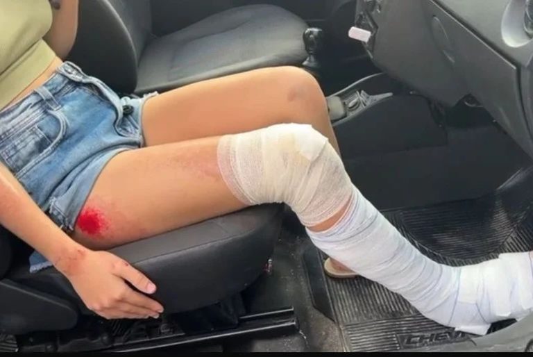 Jovem se joga de carro de aplicativo em movimento após suspeitar de motorista se masturbando