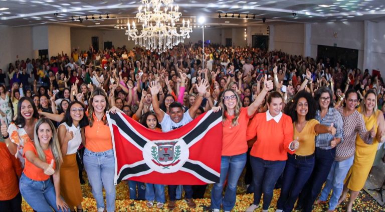 Rafaela de Hilda realiza encontro com mulheres lagartenses e destaca poder da força feminina