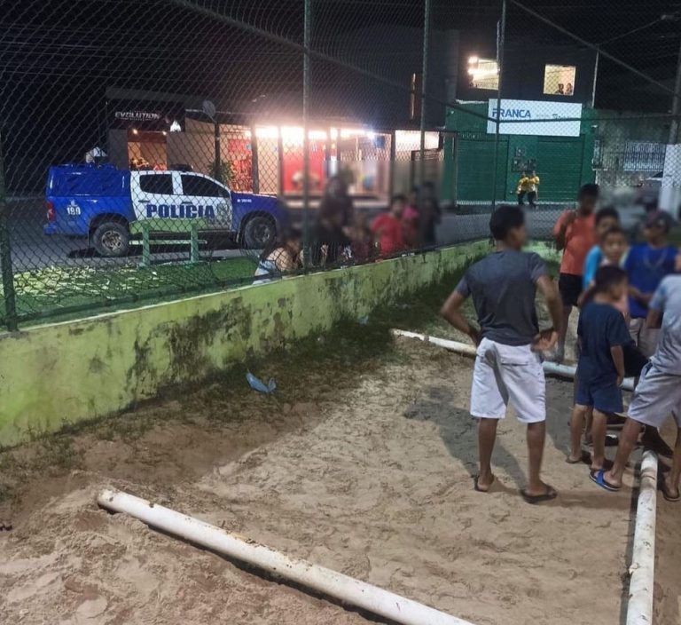 Trave cai e deixa menino com perna fraturada em Nossa Senhora do Socorro