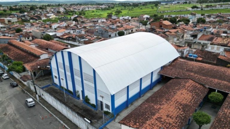 Histórico: Ginásio Poliesportivo é reinaugurado