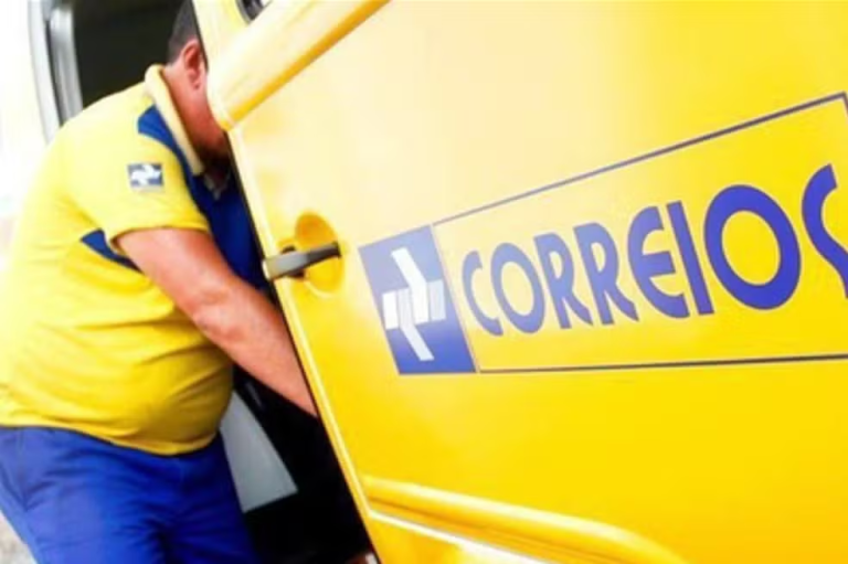 Correios abrem inscrições para concurso com 33 vagas e salários de até R$ 6,8 mil