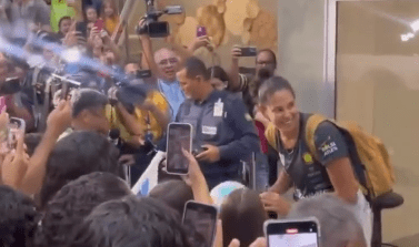 Duda lisboa é recebida com grande entusiasmo em Aracaju após conquistar ouro em Paris 2024