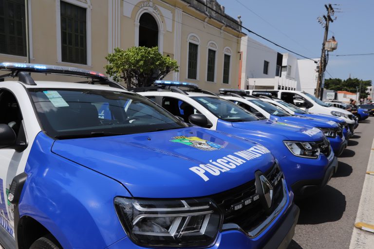 Governador entrega de R$ 3,2 milhões em armamentos e viaturas para a segurança pública
