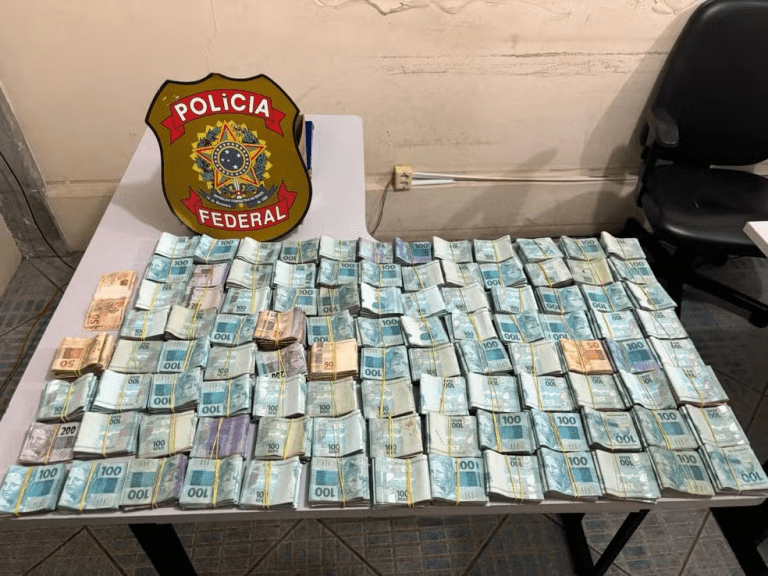 ‘Transporte de dinheiro não é crime’, diz advogado de Sergipe que teve R$ 500 mil apreendidos pela PRF na BA