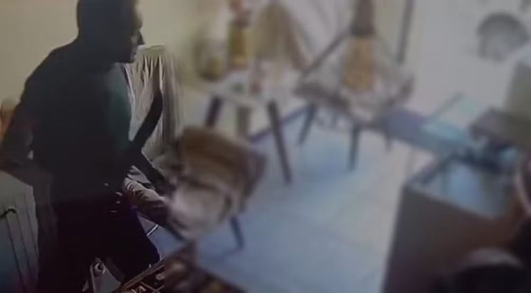 Mulher é agredida durante assalto em São Cristóvão