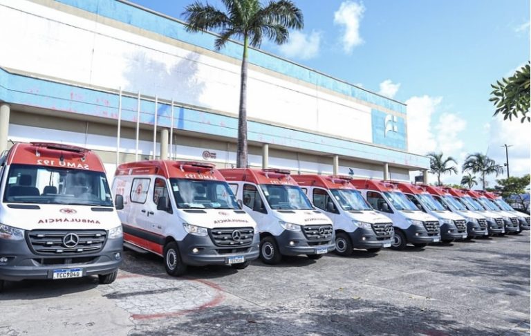 Governo de Sergipe entrega novas ambulâncias do Samu 192 para Lagarto, Simão Dias e Tobias Barreto