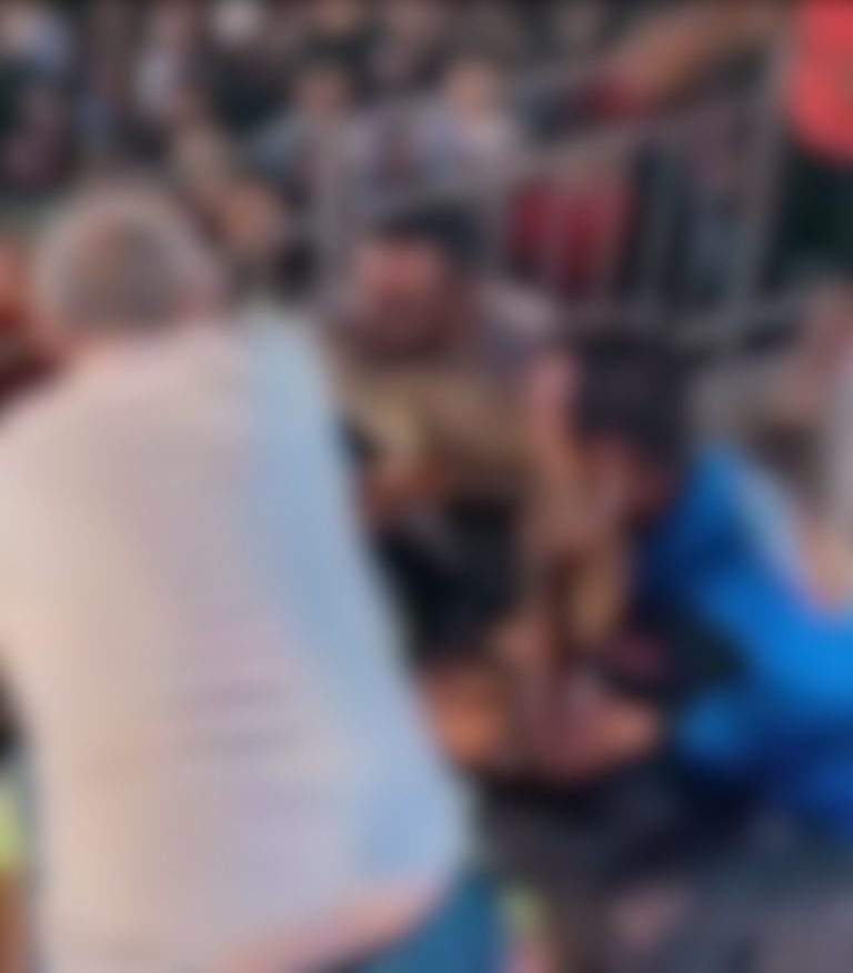 Mulher cai de brinquedo em parque de diversões em Lagarto