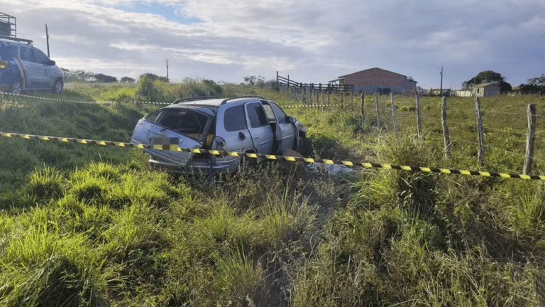 Condutor morre ao perder o controle da direção na rodovia SE-230