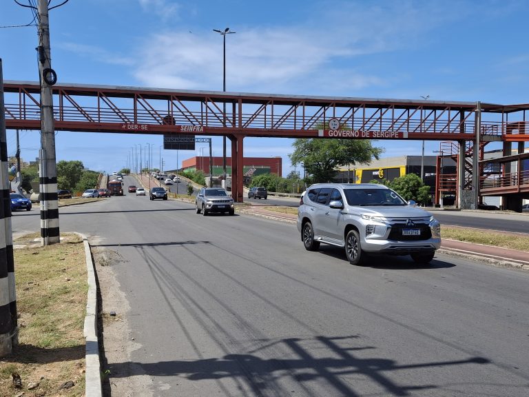Licenciamento é obrigatório e atualiza os dados do veículo junto aos órgãos de trânsito