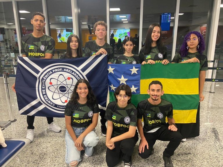 Lagartenses participam da Mostra Brasileira de Foguetes no Rio de Janeiro