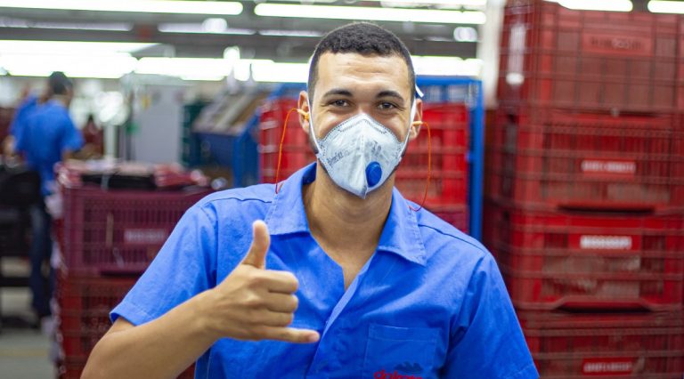 Setor industrial impulsiona Sergipe para segundo lugar na geração de emprego