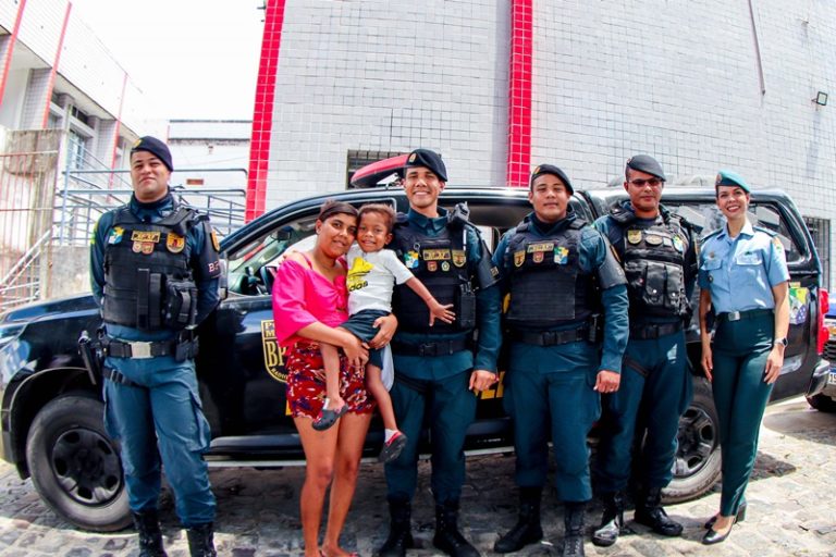 Polícia Militar realiza o sonho de criança em Hospital