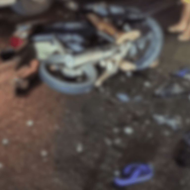 Colisão frontal entre motocicletas deixa três mortos na BR-235 em Itabaiana