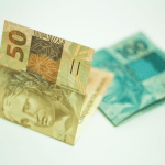 Salário mínimo 2025_ veja o novo valor e descubra se você será beneficiado! _