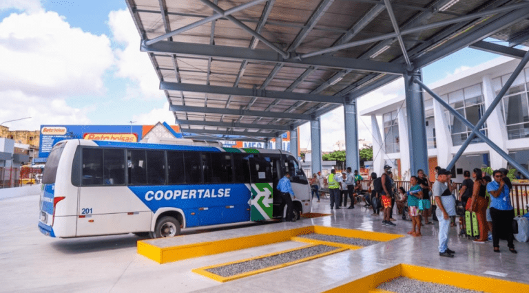 Feriado da Proclamação da República terá frota reserva de transporte intermunicipal