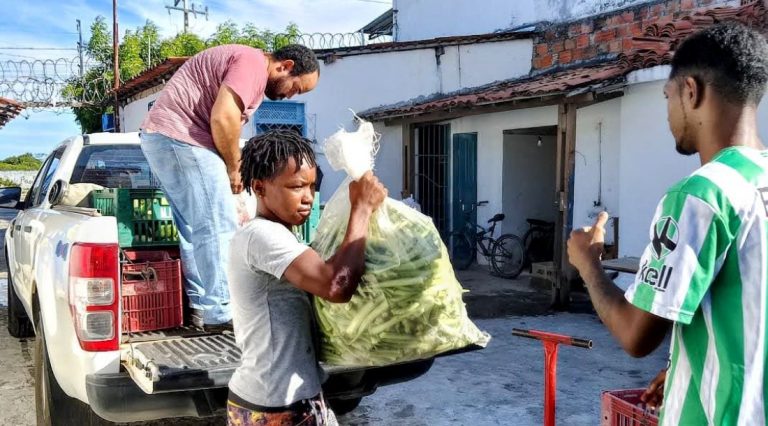 Campanha de arrecadação de alimentos segue até dia 28