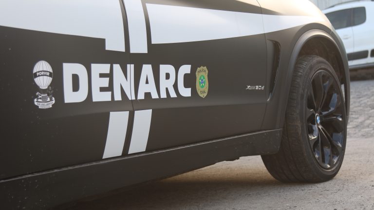 Denarc bloqueia cerca de R$ 4,5 milhões em dinheiro, veículos e imóveis do tráfico de drogas