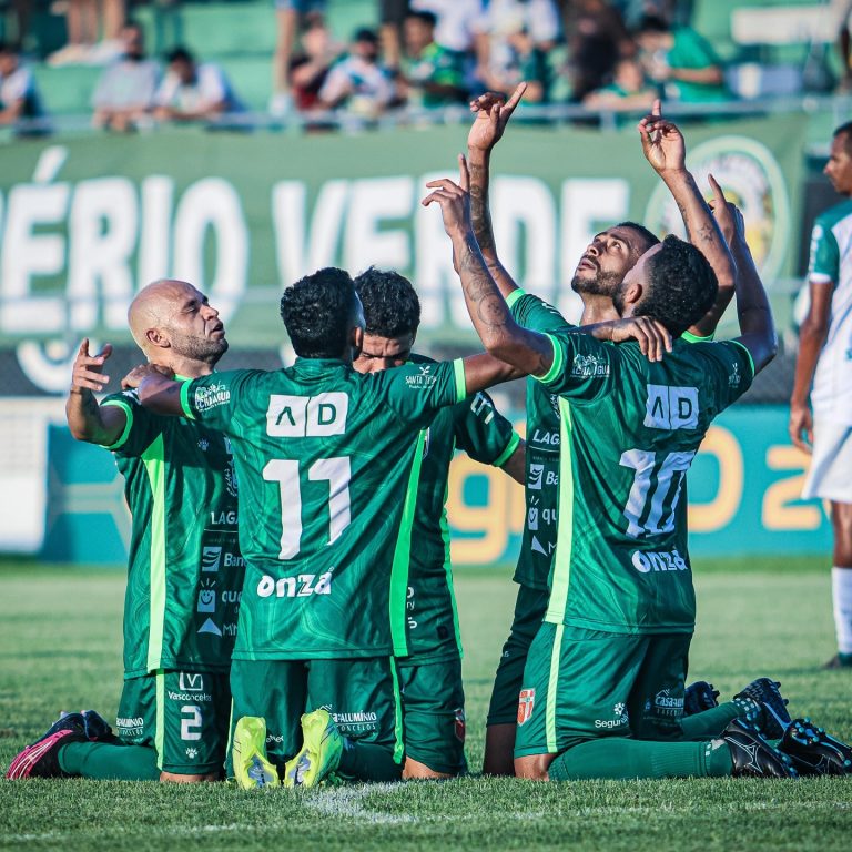 Lagarto goleia Guarany com placar de 4 a 0