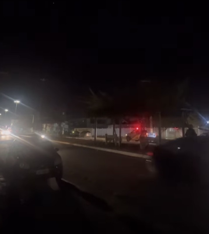 Furto de fios deixa vias sem iluminação em Simão Dias