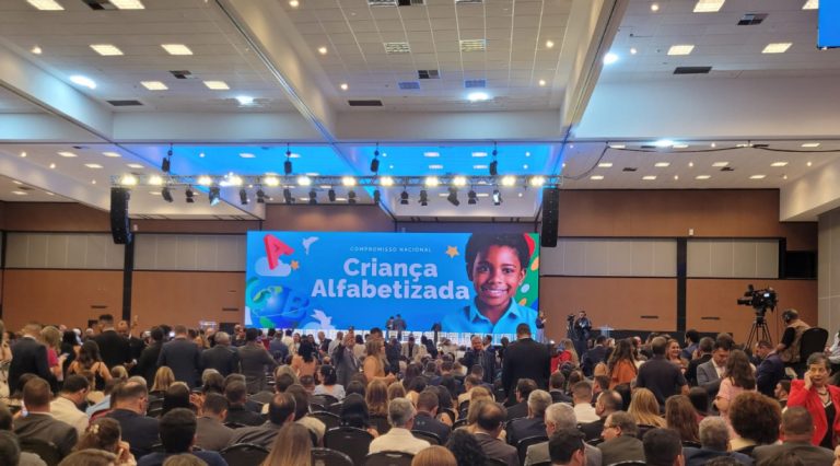 Sergipe é prata no Selo do Compromisso com a Alfabetização