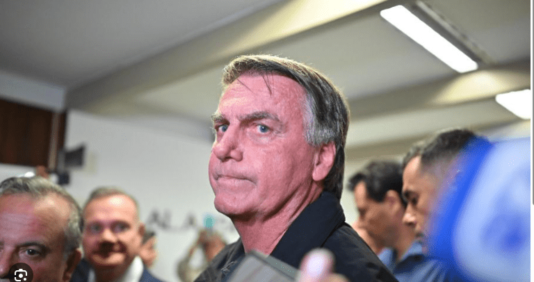 STF vai decidir se Moraes, Dino e Zanin podem julgar denúncia contra Bolsonaro