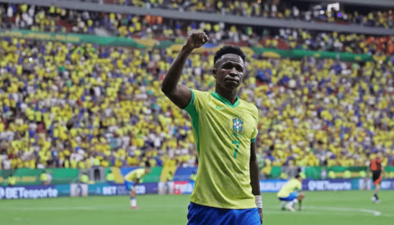 Brasil vence a Colômbia com gol de Vini Jr aos 53 do segundo tempo