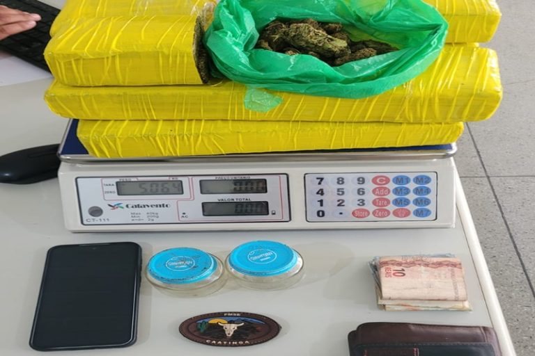 Polícia Militar prende suspeito e apreende mais de 5 kg de maconha em Itabaiana