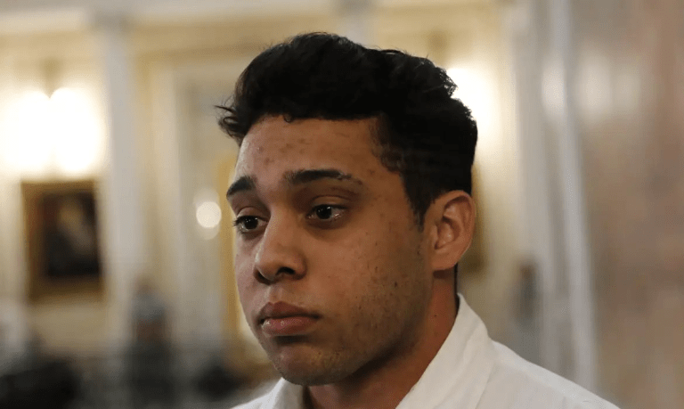 Após três anos preso acusado  de estupro, Gabriel Monteiro deixa a prisão